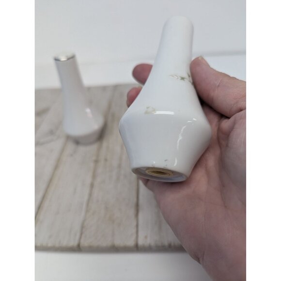 Sheffield China Japan Elegance Salt and Pepper Shaker 4 1/2" - Picture 7 of 9